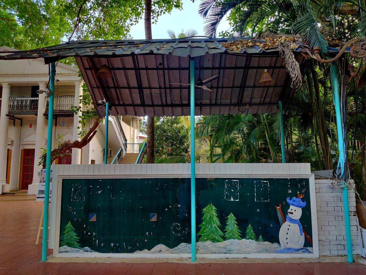 Piggy Calangute By Urban Nomads - Dorms & Pvt Rooms GOA Exterior photo