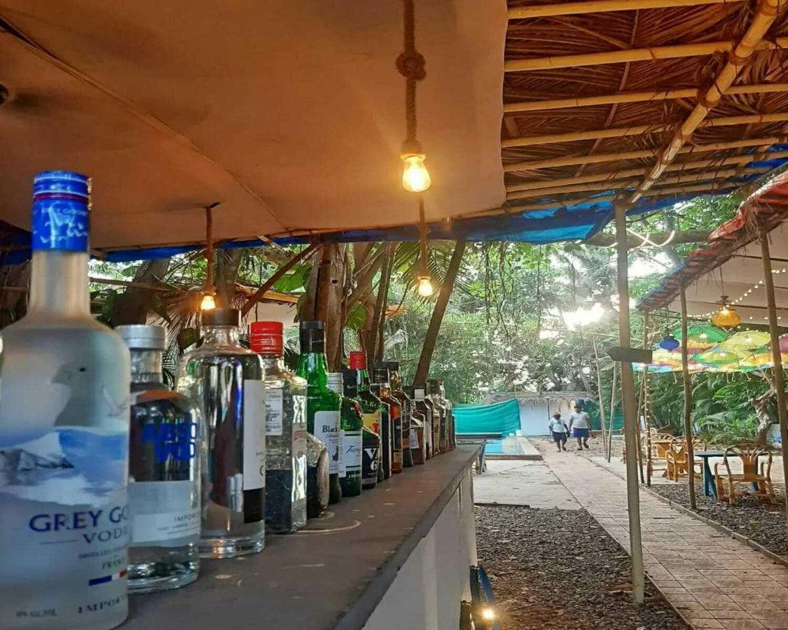 Piggy Calangute By Urban Nomads - Dorms & Pvt Rooms GOA Exterior photo