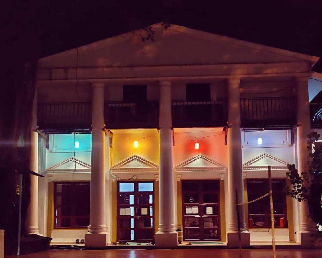 Piggy Calangute By Urban Nomads - Dorms & Pvt Rooms GOA Exterior photo