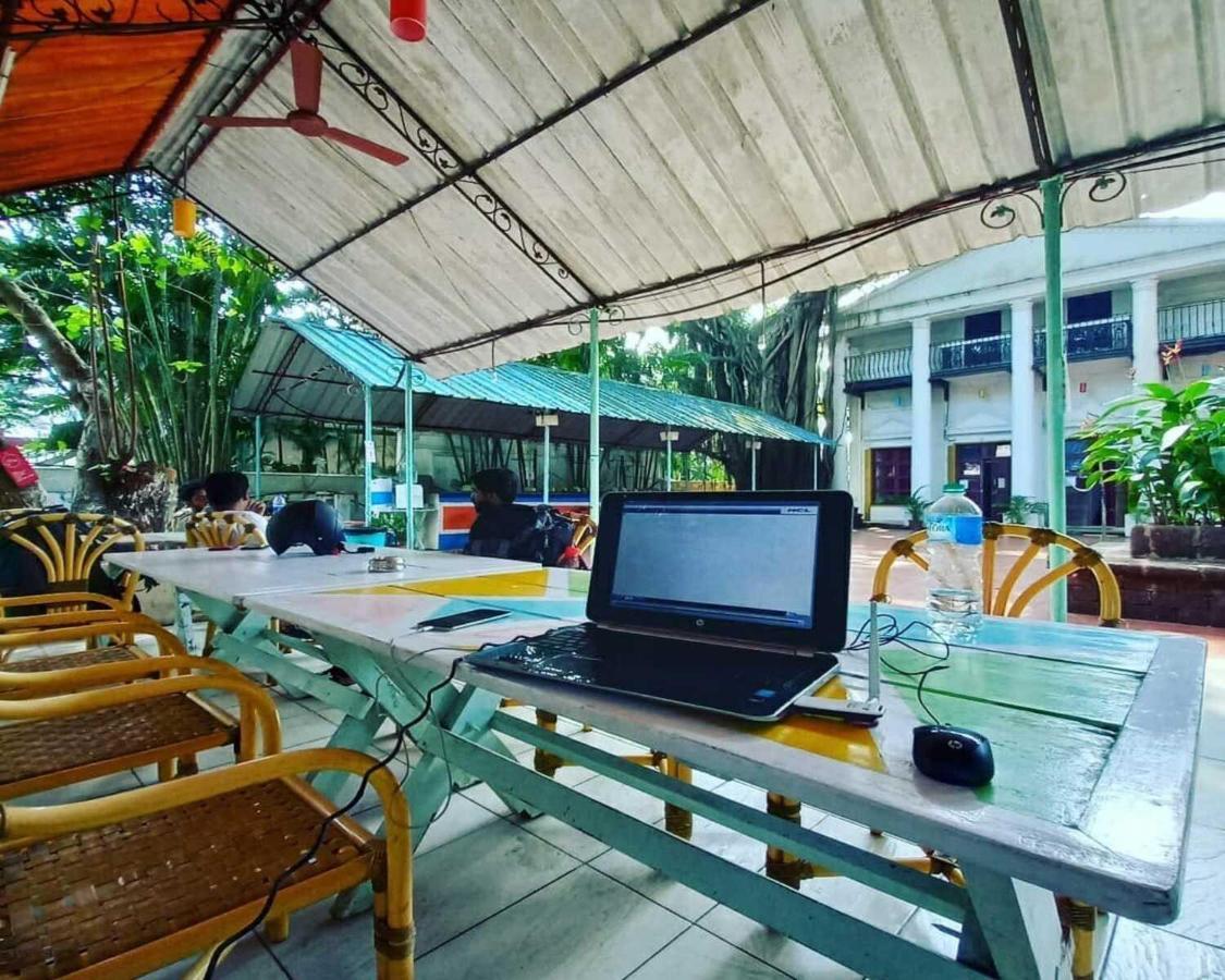 Piggy Calangute By Urban Nomads - Dorms & Pvt Rooms GOA Exterior photo