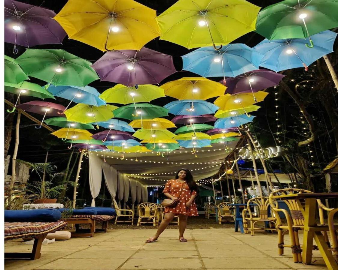 Piggy Calangute By Urban Nomads - Dorms & Pvt Rooms GOA Exterior photo