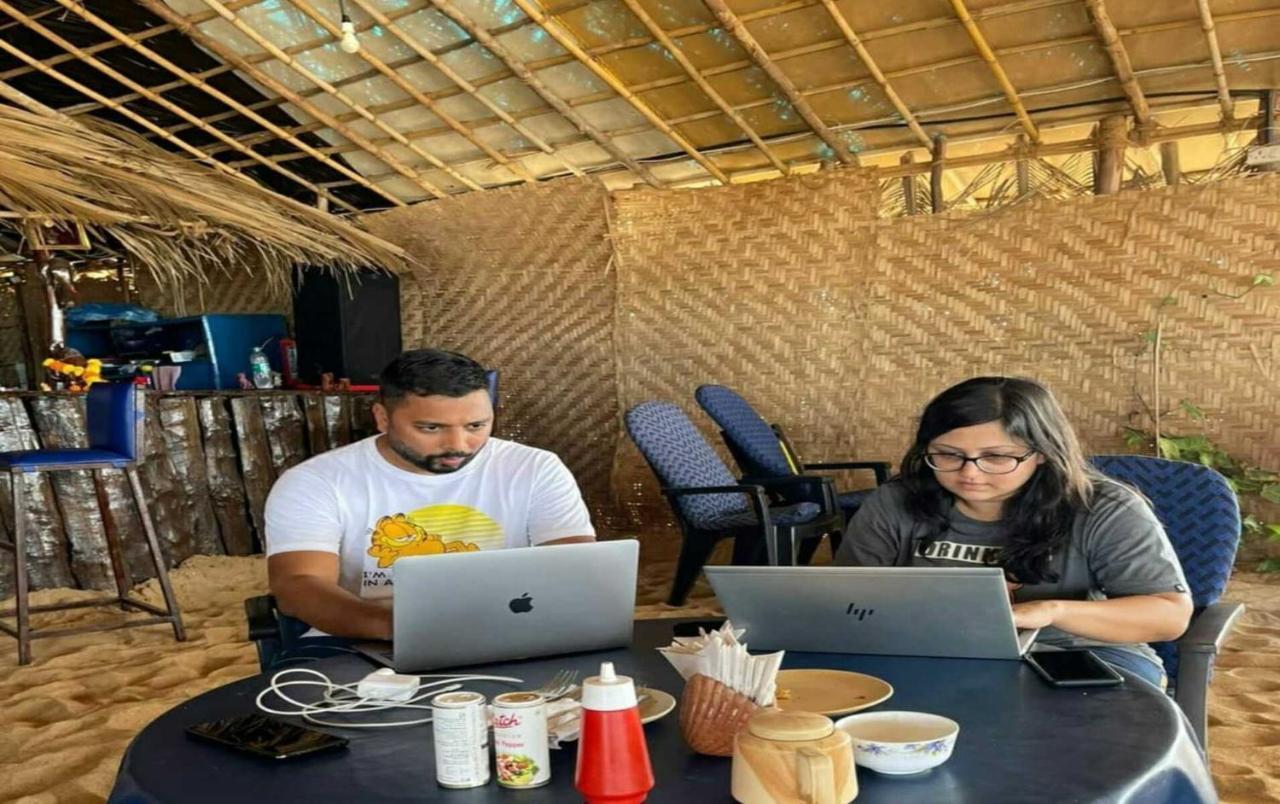 Piggy Calangute By Urban Nomads - Dorms & Pvt Rooms GOA Exterior photo